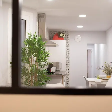 Apartment Moderno&ubicacion Ideal I 3 Hab Dobles I Aire Acondicionado *